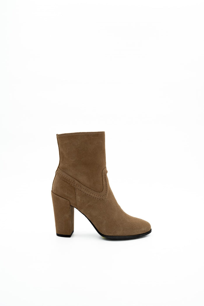 Tod's - Ankle Boots - Bruin